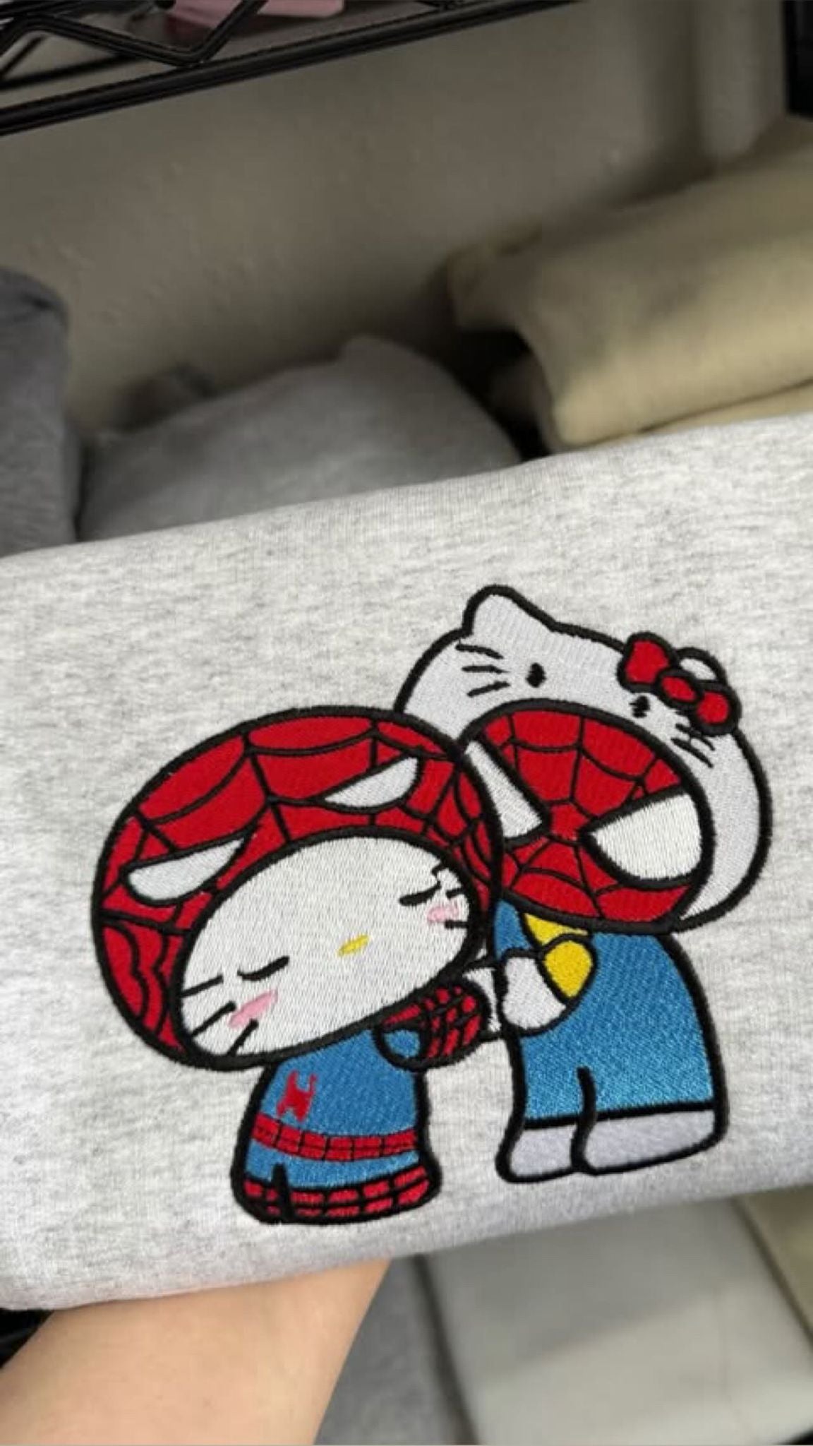 Sudadera Hello Kitty - Spidey