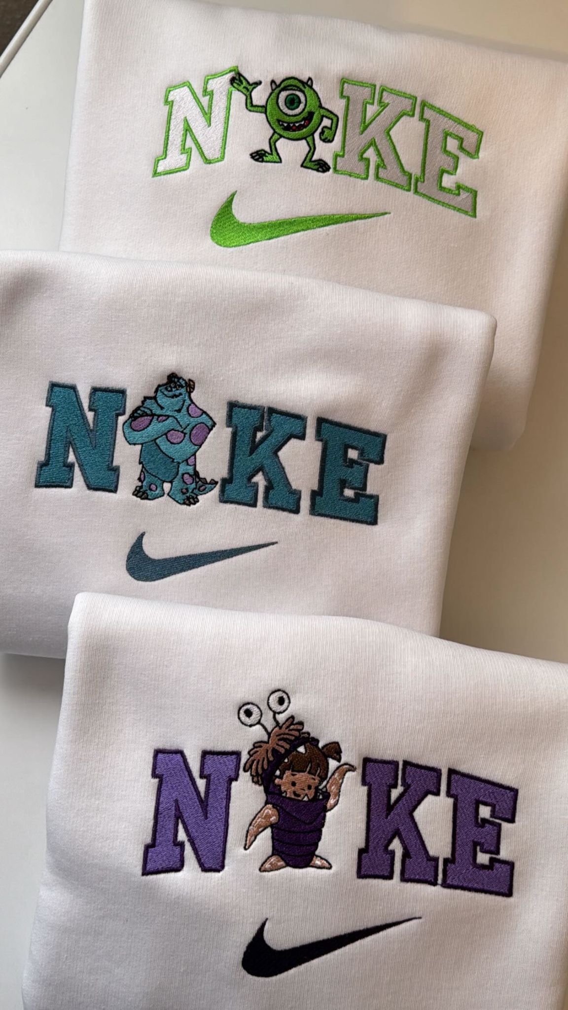 Sudadera Monstruos SA