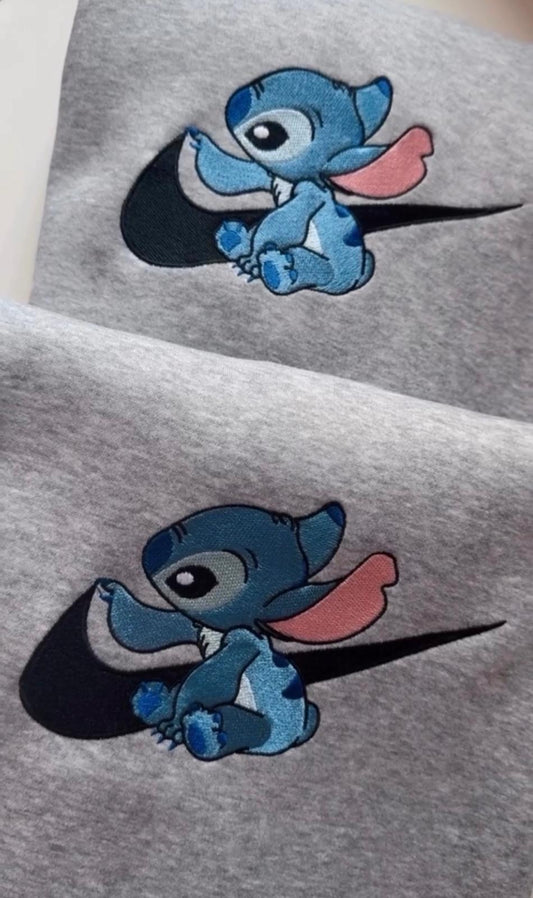 Sudadera Stitch Swoosh